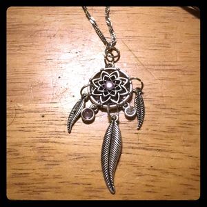Stunning dream catcher necklace